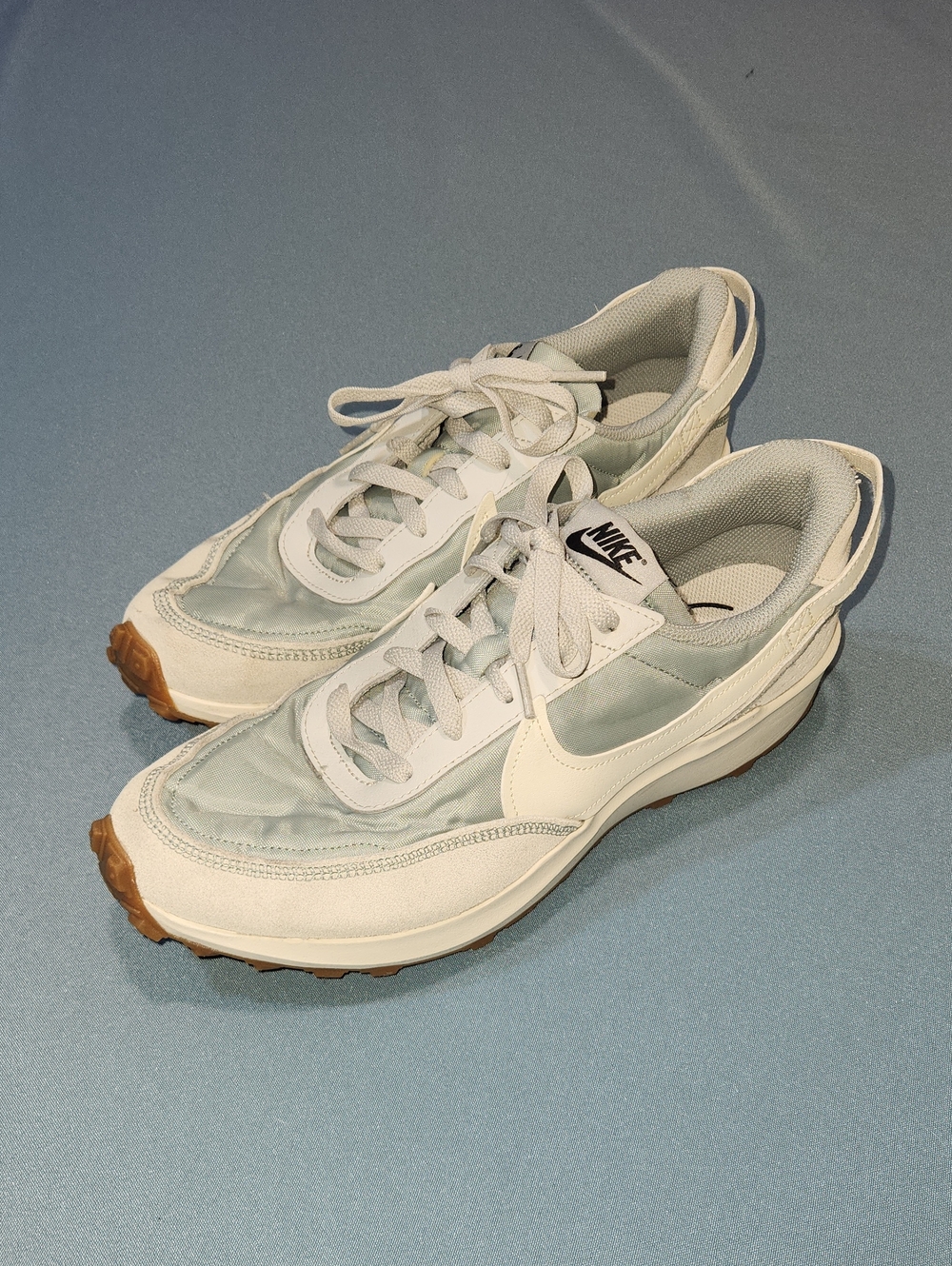 Nike Women’s Waffle Debut In Light Pumice And Sail Photon Dust. Size 12.